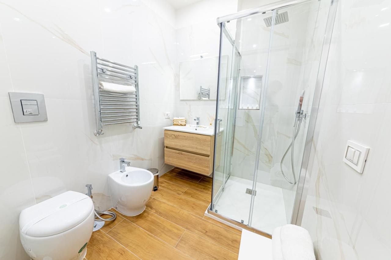 White Gold Bed & Breakfast Наполи Екстериор снимка