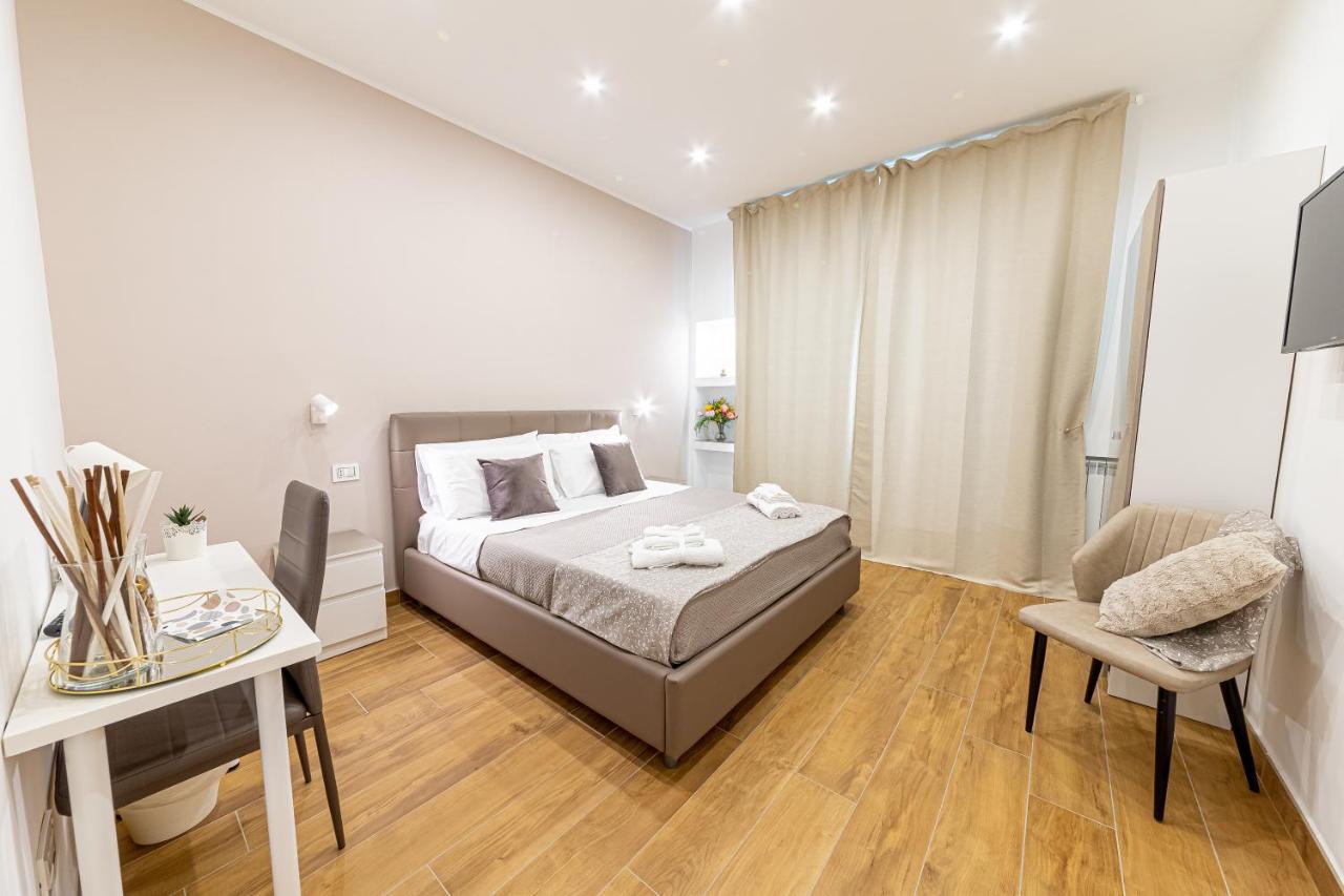 White Gold Bed & Breakfast Наполи Екстериор снимка